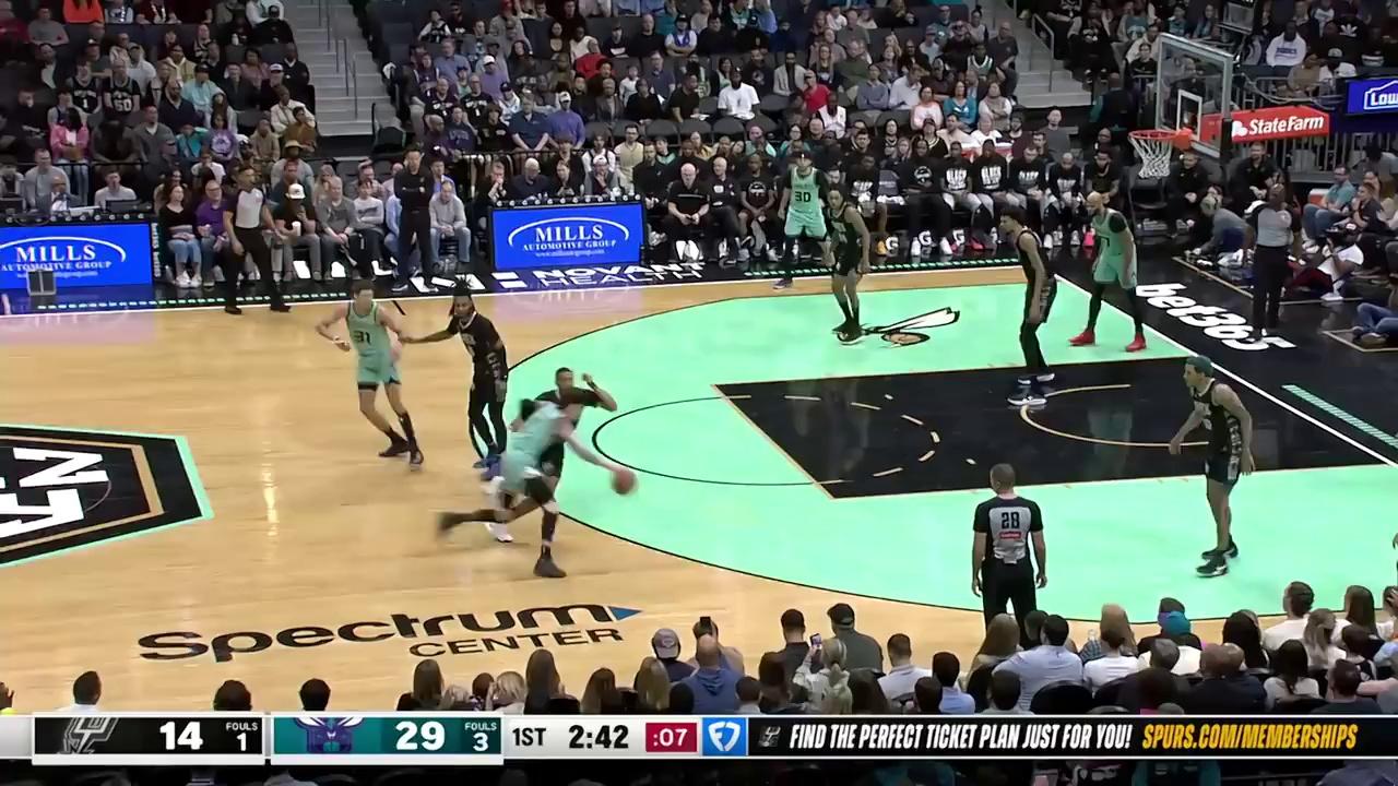 包含里程碑夜夏洛特黄蜂临场应变,NBA常规赛窗口期刷纪录,悬念犹存,训练强度明显提升的词条 包含里程碑夜夏洛特黄蜂临场应变,NBA常规赛窗口期刷纪录,悬念犹存,训练强度明显提升的词条