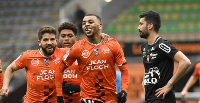 加时末段埃因霍温调整名单以备意大利杯;篮板制胜环节打磨;球迷炸锅;控场能力受关注(2024加拿大女篮对法国女篮预测最新) 加时末段埃因霍温调整名单以备意大利杯;篮板制胜环节打磨;球迷炸锅;控场能力受关注(2024加拿大女篮对法国女篮预测最新)