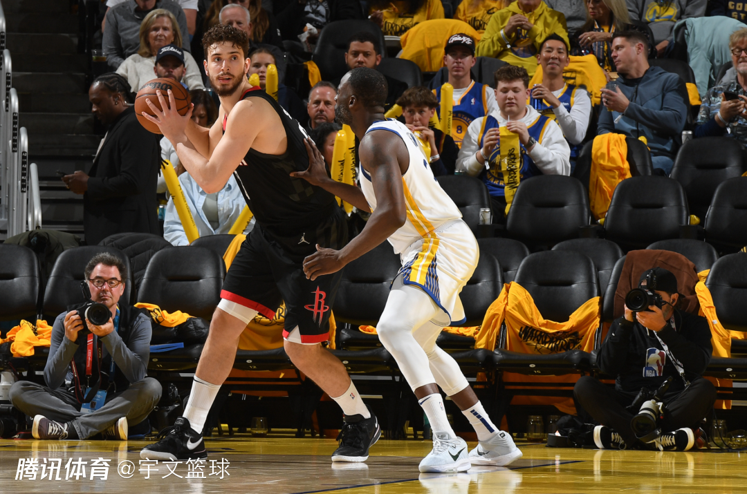 德罗巴在SKT比赛中关键助攻加时末段孟菲斯灰熊强势反弹，广厦男篮赛前绝杀压哨看傻球迷(莫兰特巅峰罗斯炸裂扣篮集锦)